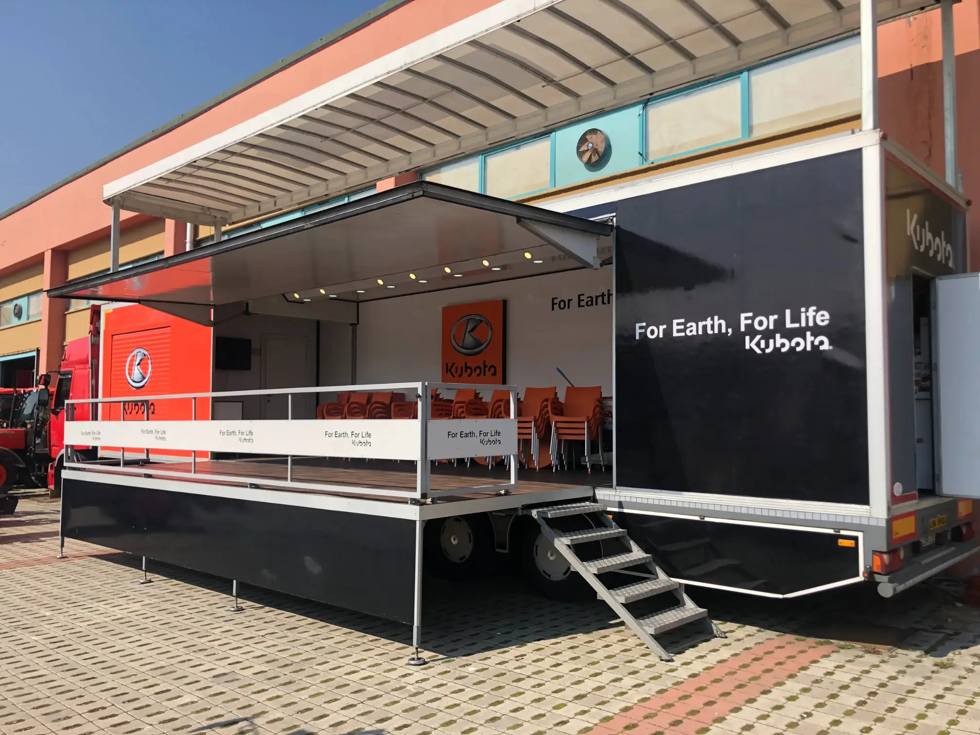 Mobil Sahne ile Road Show Organizasyonları Nasıl Planlanır?